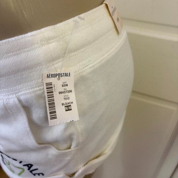 Brand New With Tags Y2K Embroidered Aeropostale Shorts - Picture 5 of 8